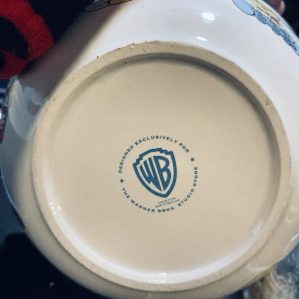 Rare Vintage‎ 1990's Looney Tunes Mixing Bowl Set of 1-Large 1-Small 2-Plates